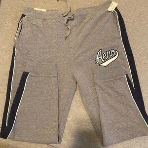 ** AEROPOSTALE JOGGERS **